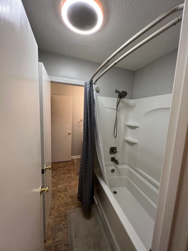 359 Park Way Ct W - Photo 7 of 16