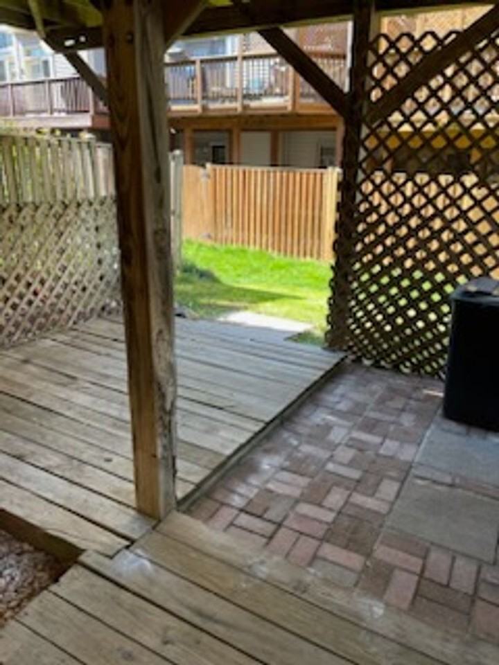 5516 Sully Lake Dr - Photo 7 of 32