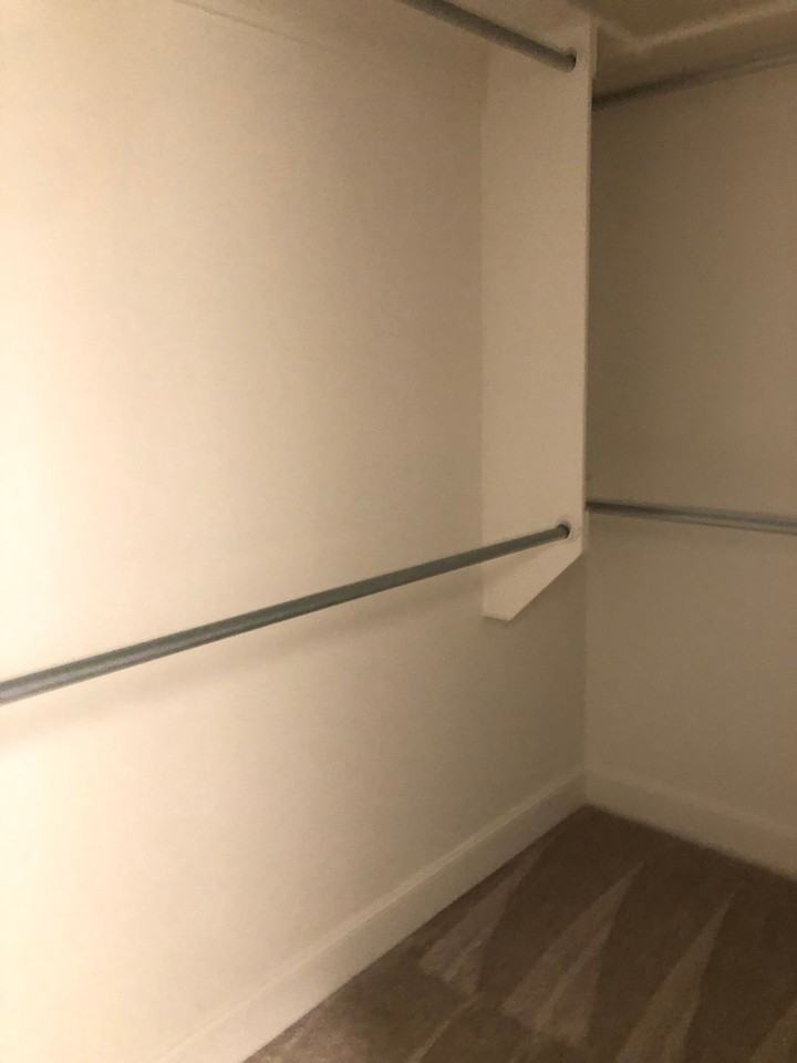 7123 22nd Place - Photo 7 of 28