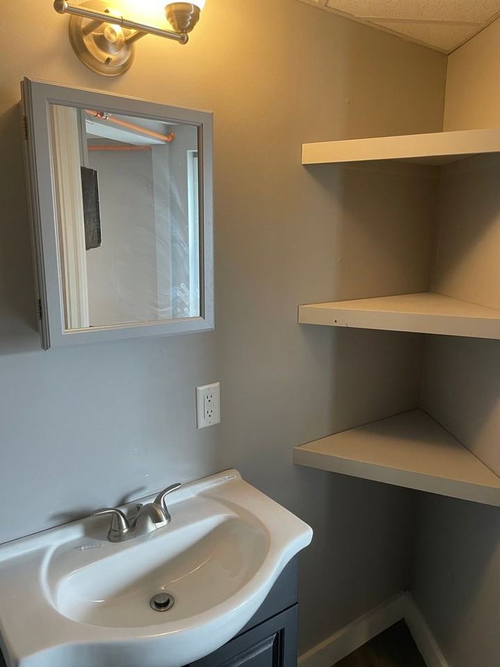 53 Pool St #203 - Photo 6 of 8