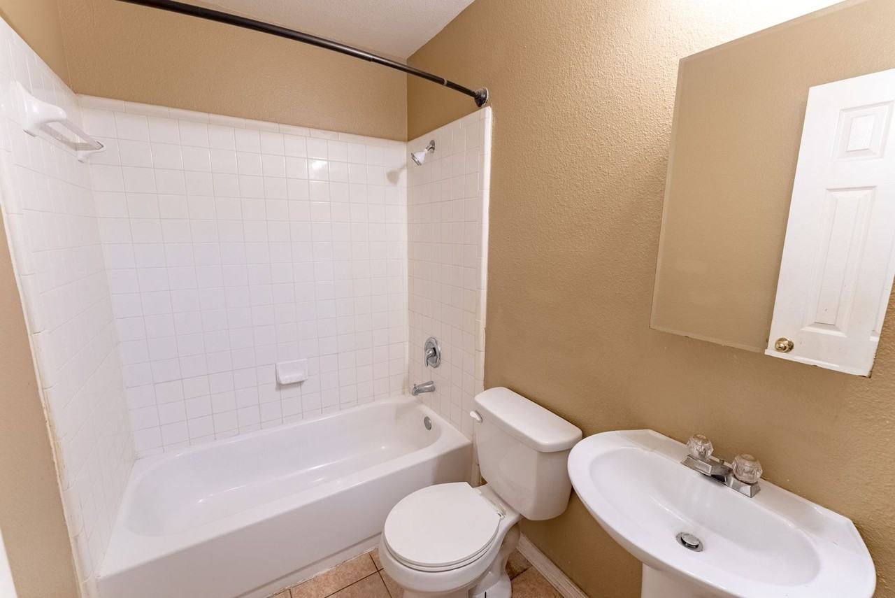 109 Granite Shoals Dr - Photo 6 of 22