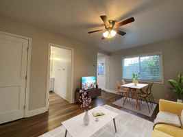 featured image of 755 Fargo Ave