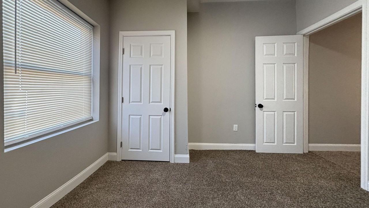 2527 S Felton St - Photo 7 of 18