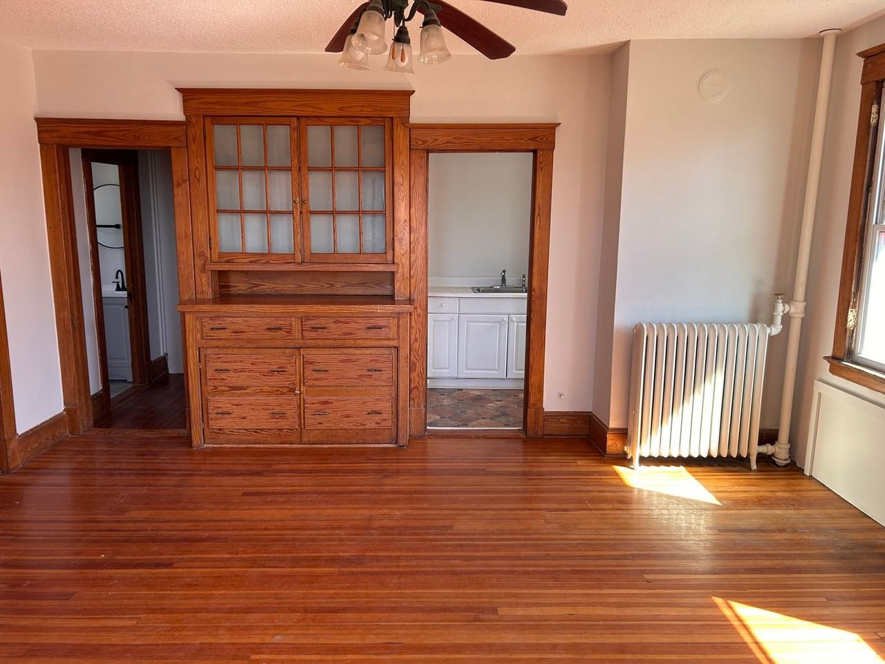 36 Miles Ave - Photo 3 of 11