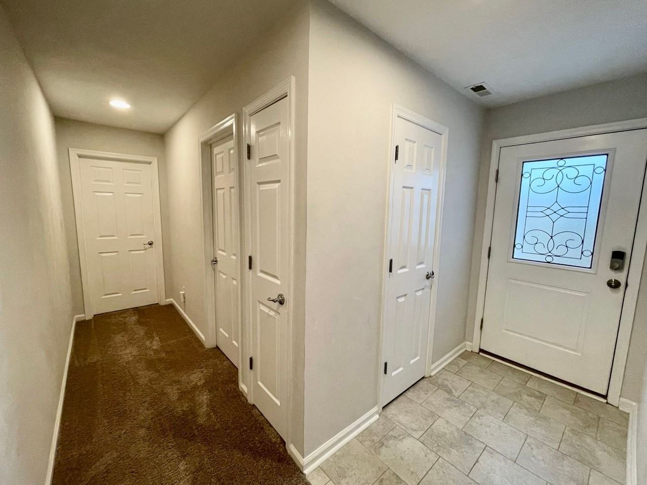 4608 Coronet Ave - Photo 3 of 35