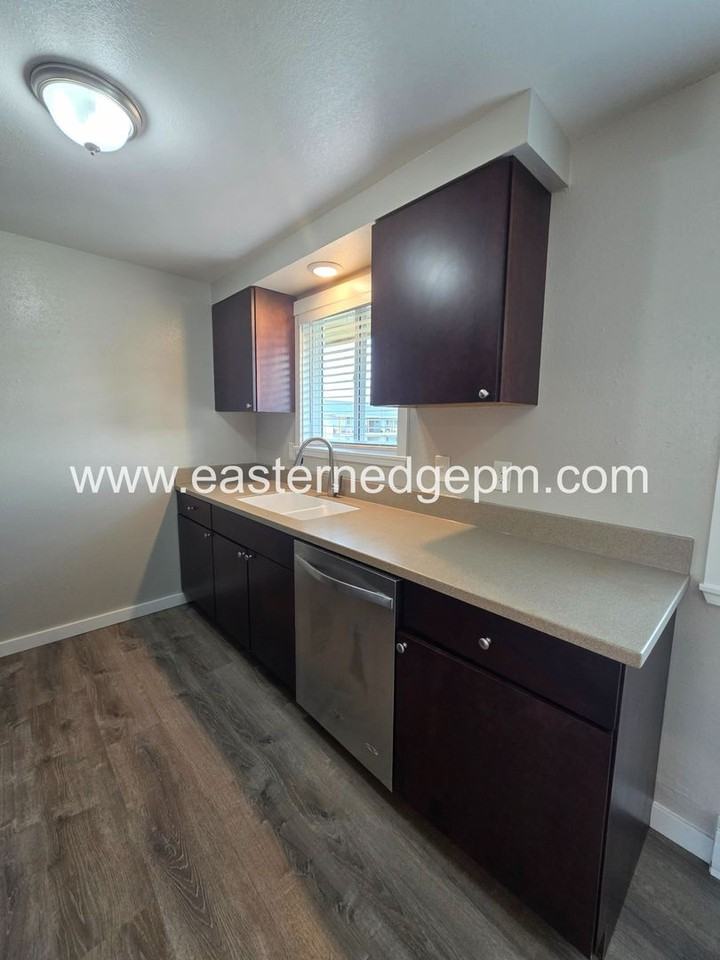 520 Sw 24th St #26 - Photo 7 of 18