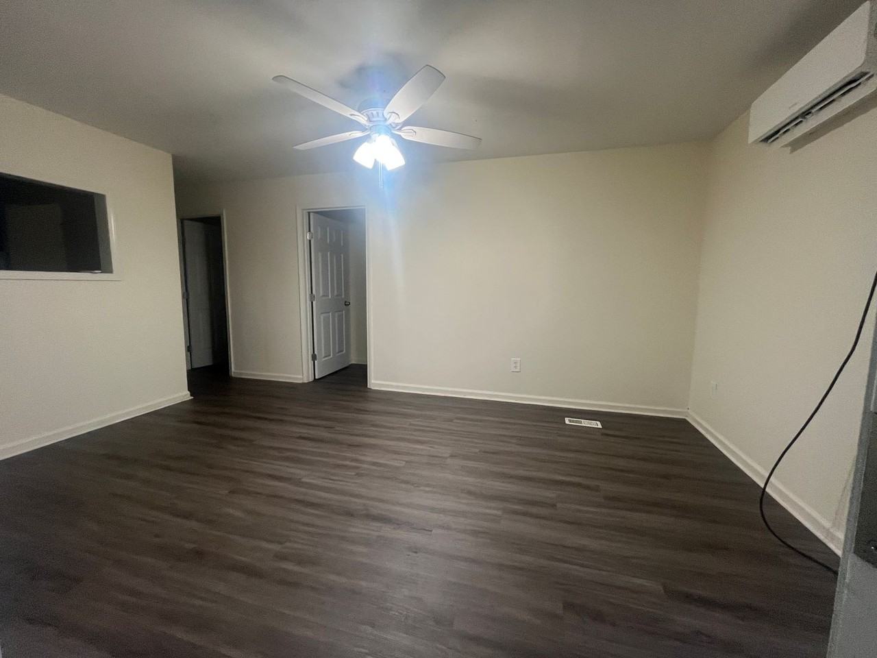 203 N 6th St - Photo 7 of 12