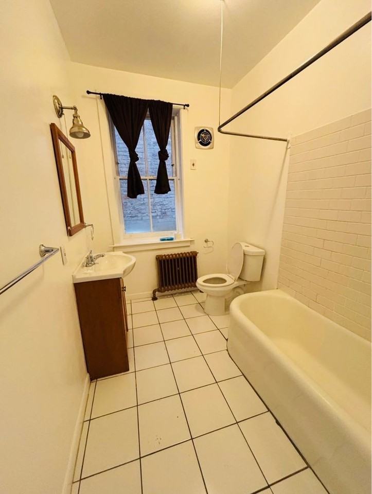 174 Chestnut St - Photo 6 of 10