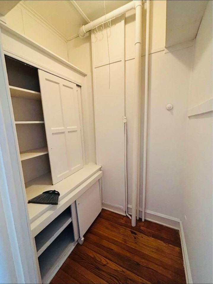 174 Chestnut St - Photo 7 of 10