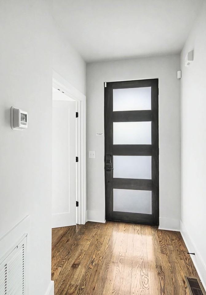 1814 Wedgewood Ave - Photo 5 of 33