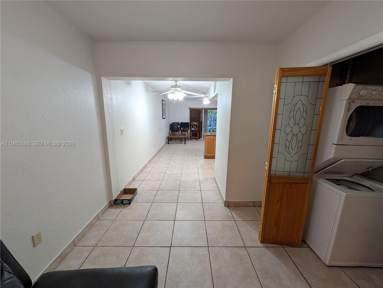 1037 Sw 76th Ave - Photo 3 of 15