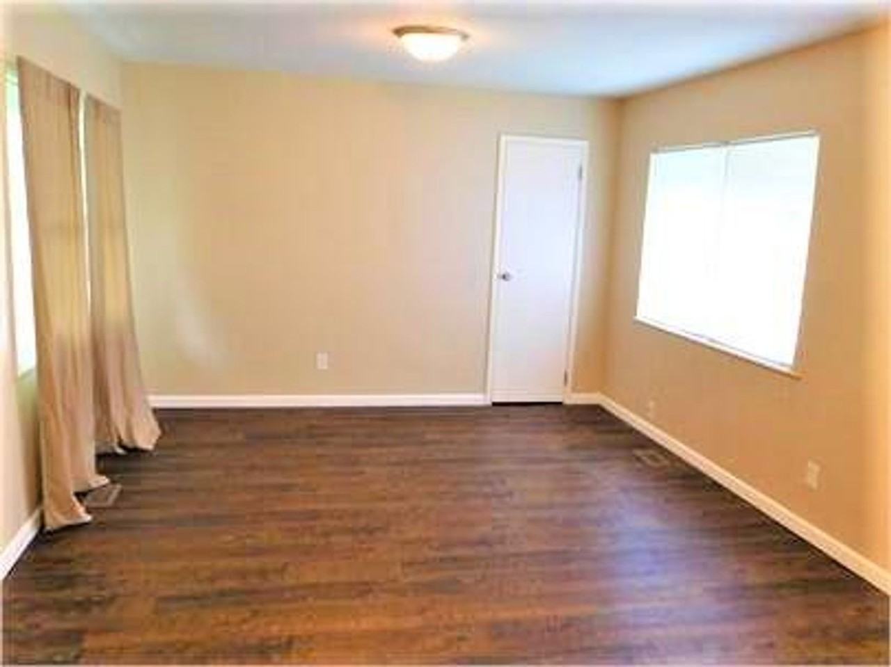 1109 Austin Dr - Photo 6 of 16