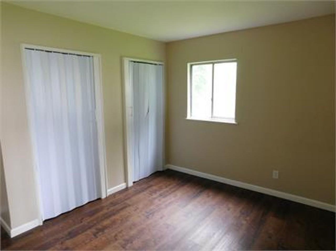 1109 Austin Dr - Photo 7 of 16