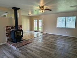 featured image of 16332 Hawthorne Ave