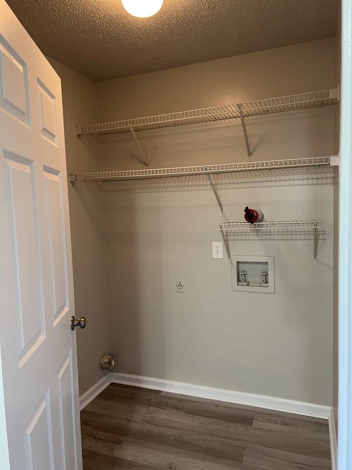 274 Hunters Branch Dr #1 - Photo 7 of 18