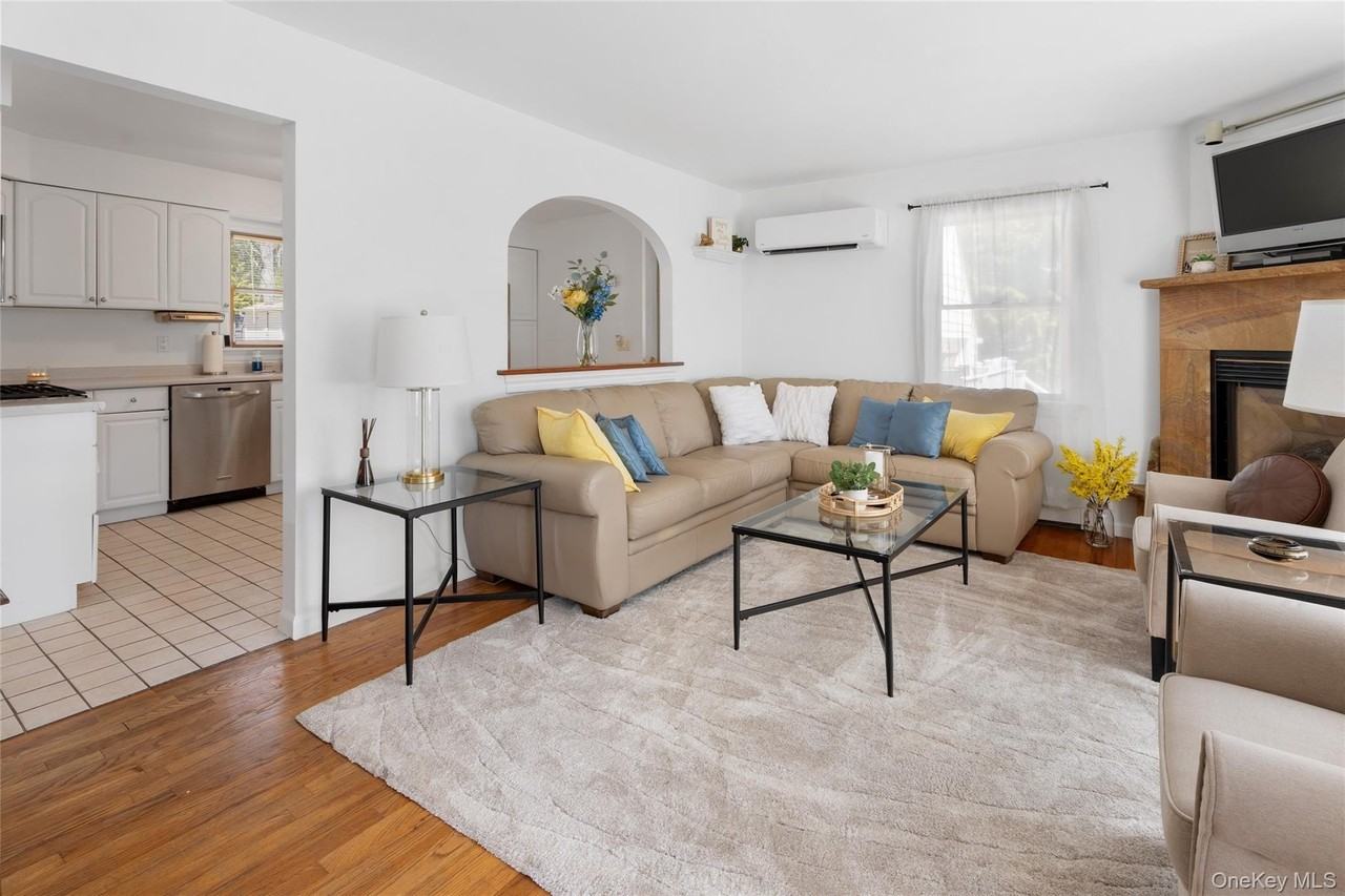 27 Summit Blvd - Photo 6 of 23