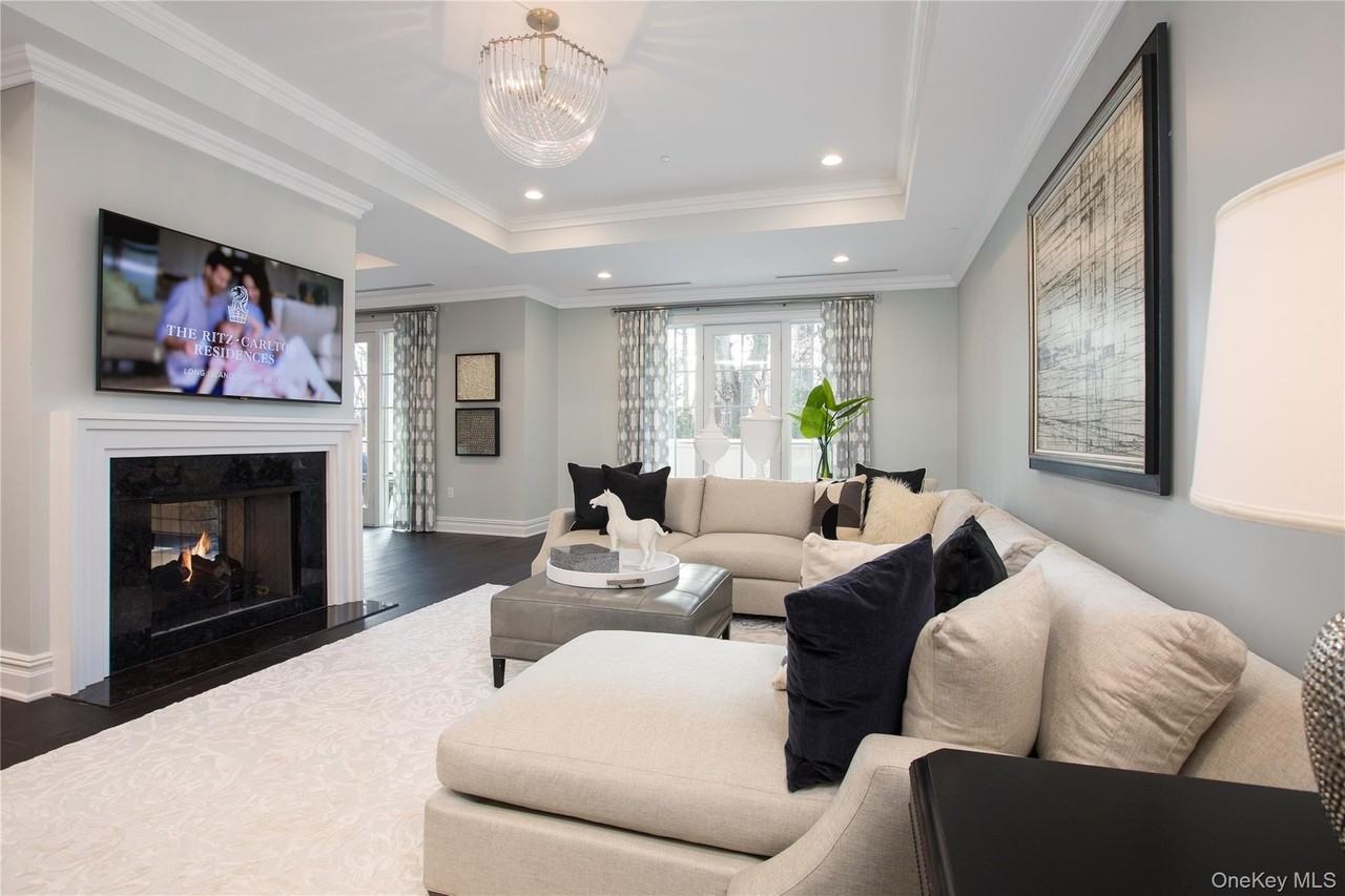 3000 Royal Ct Unit 3211 - Photo 5 of 24