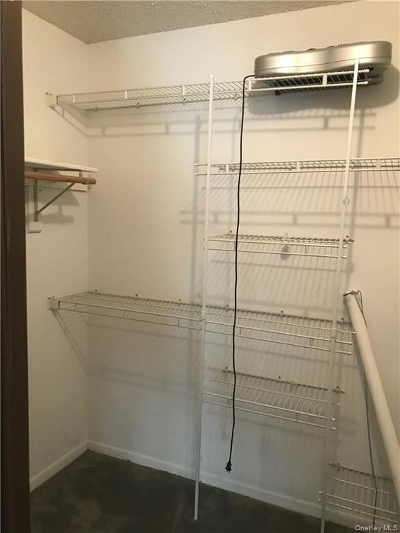 70 Chester Ln - Photo 7 of 10