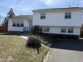 featured image of 5 Ash St