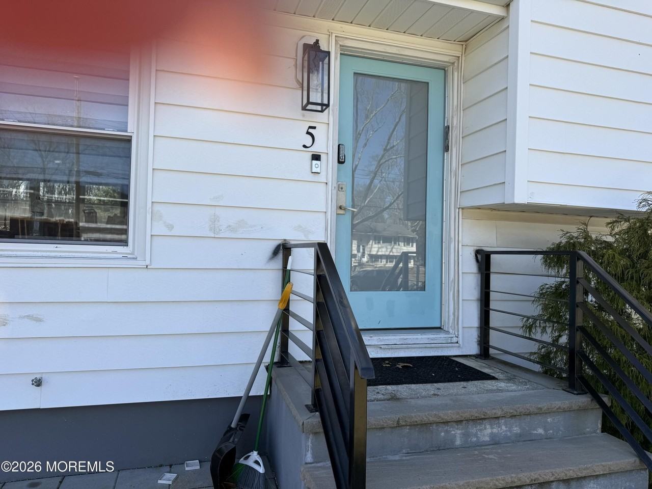 5 Ash St - Photo 3 of 24