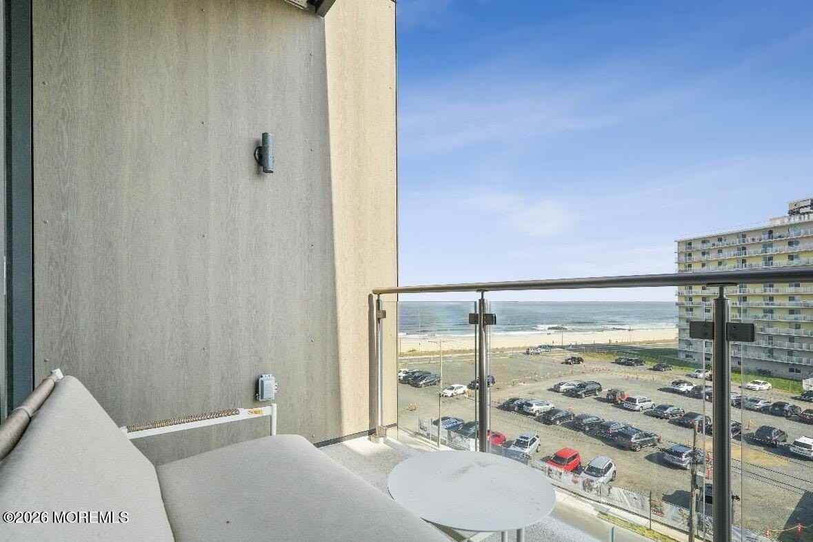 15 Morris Ave Unit 519