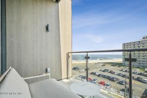 featured image of 15 Morris Ave Unit 519