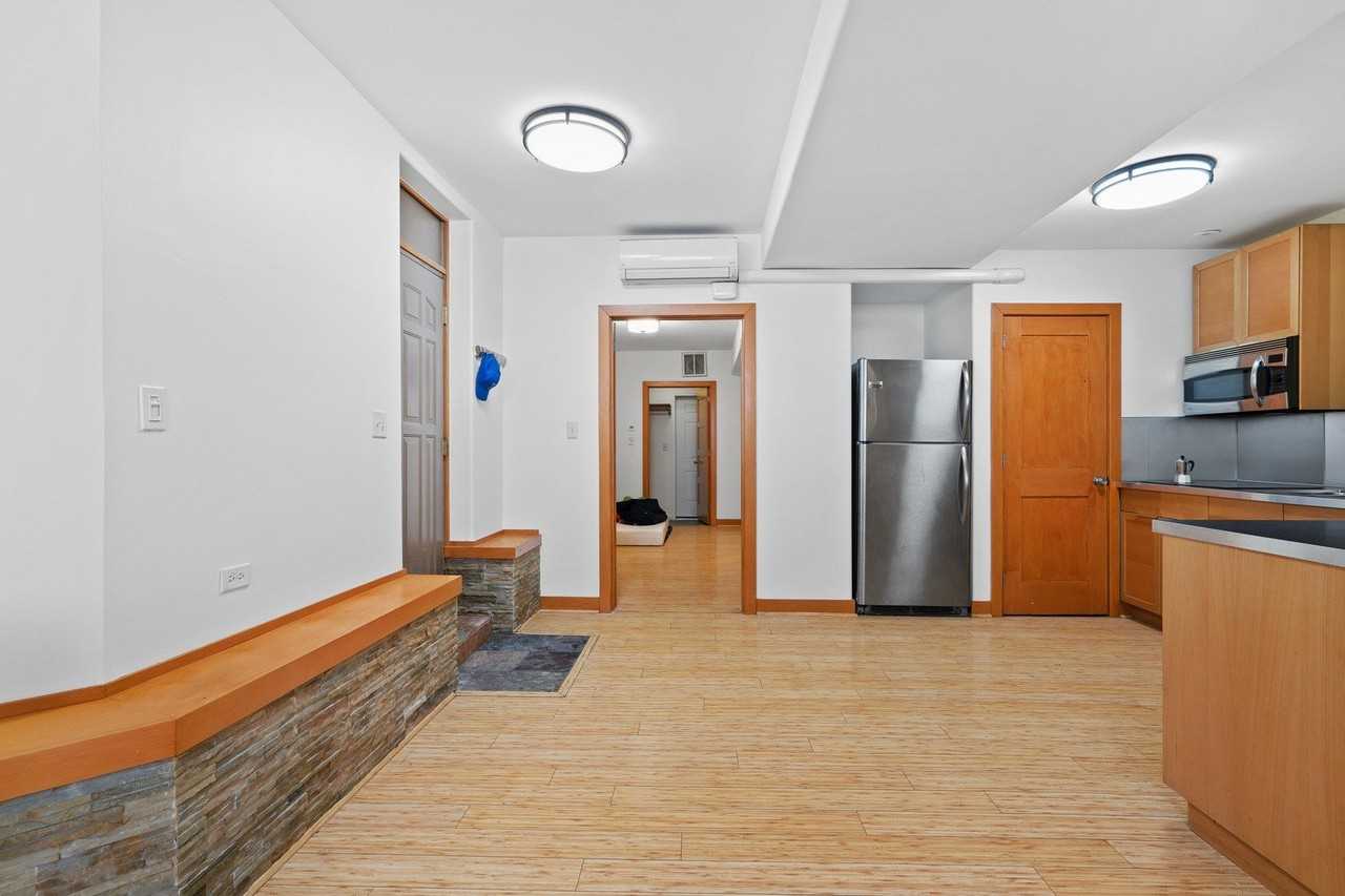 3508 N Sheffield Avenue unit: Gdn - Photo 2 of 16