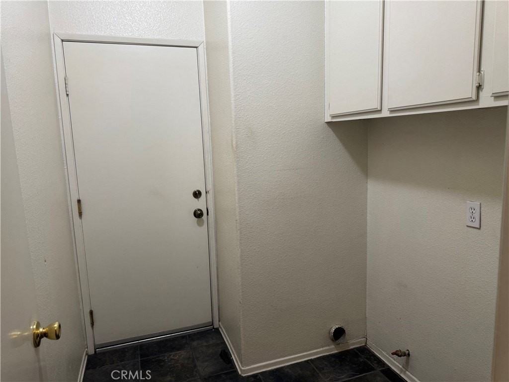 15165 Beartree St - Photo 5 of 13