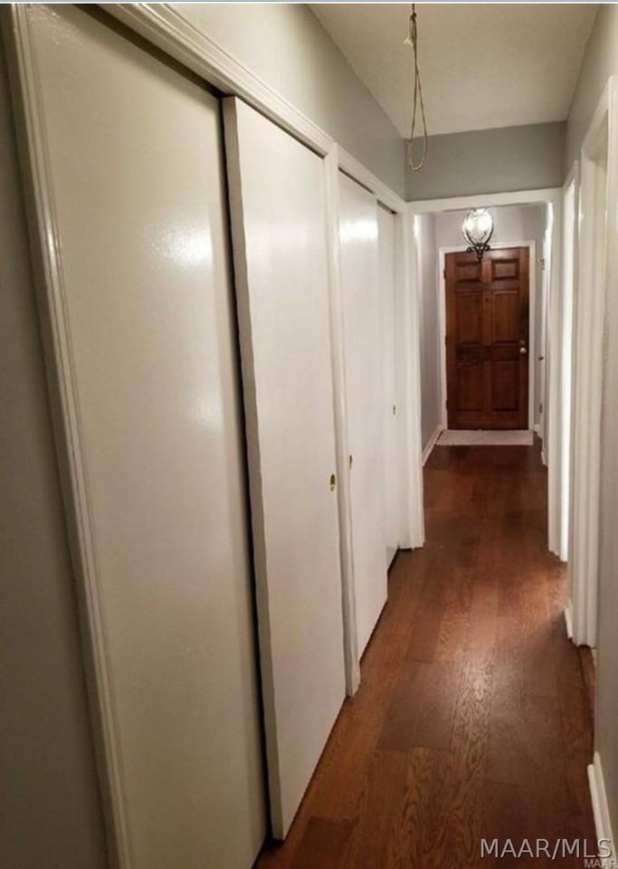 2461 Price St Apt C - Photo 5 of 14