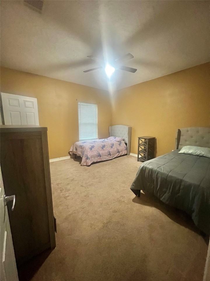 2734 Duncan Dr - Photo 5 of 12