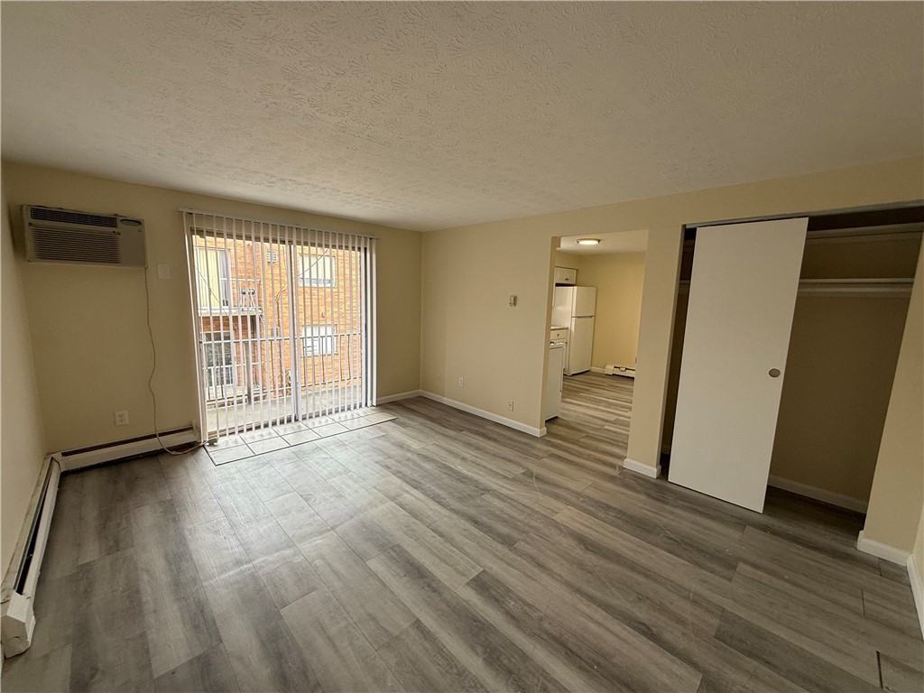 3089 Mchenry Ave ##7 - Photo 4 of 15