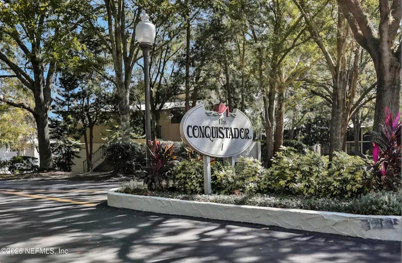 9 Tarragona Ct - Photo 2 of 14