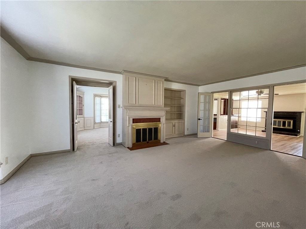 2845 N D St - Photo 2 of 10