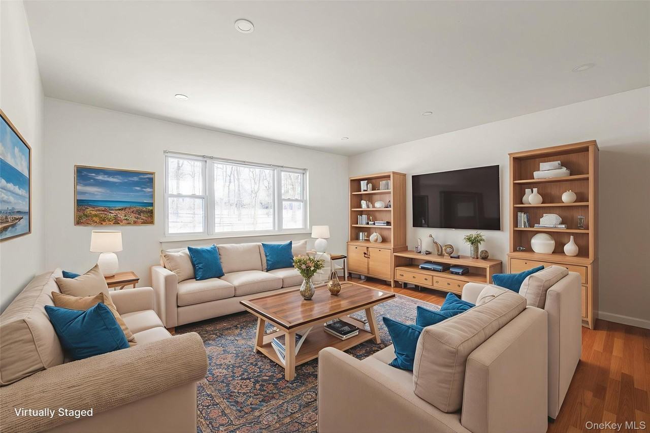 153 Vernon Valley Rd ##Apt - Photo 2 of 8