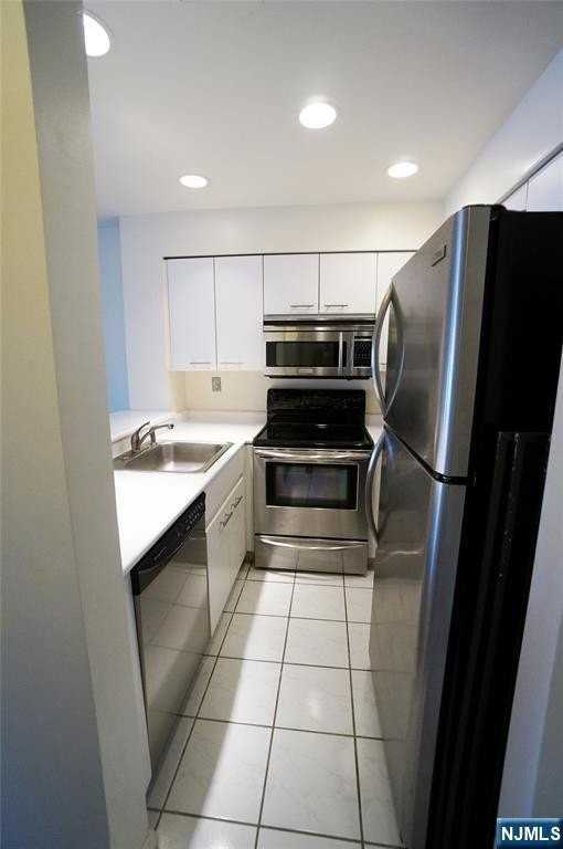 203 Nelson Ct - Photo 5 of 9