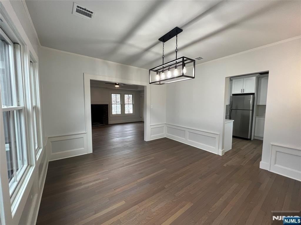 45 Fairfield St Apt 2 - Photo 6 of 15