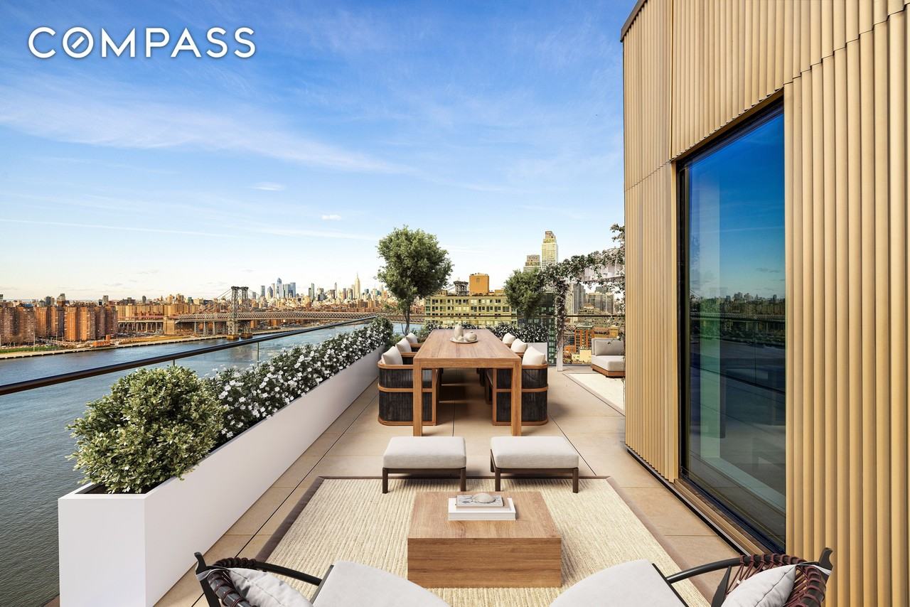 480 Kent Ave #PHA - Photo 3 of 22