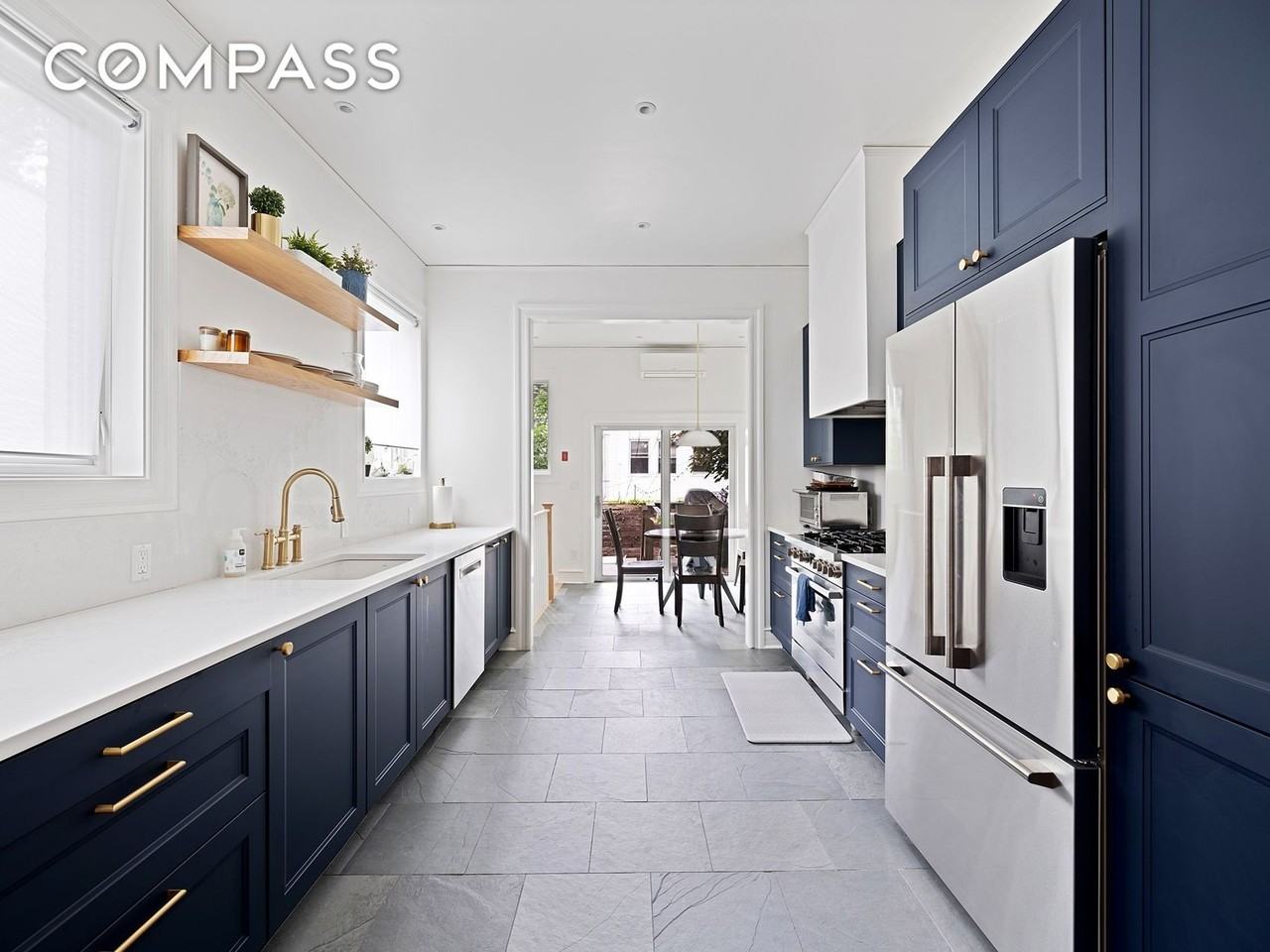 207 Windsor Pl #TH - Photo 5 of 20