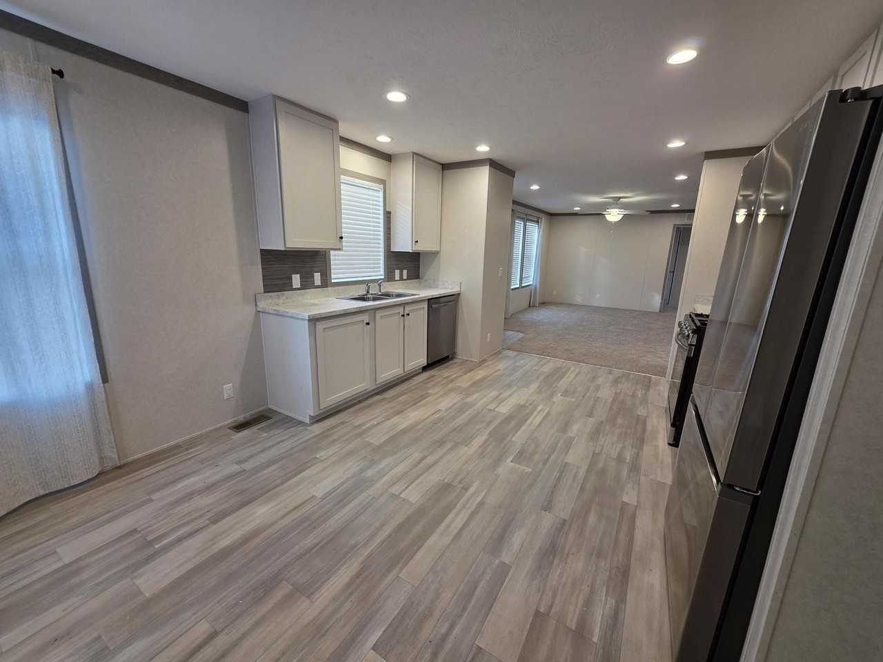 175 N Michigan Ave #203 - Photo 5 of 18