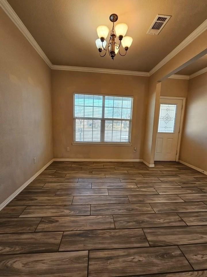 607 Ne Avenue E Pl - Photo 5 of 42