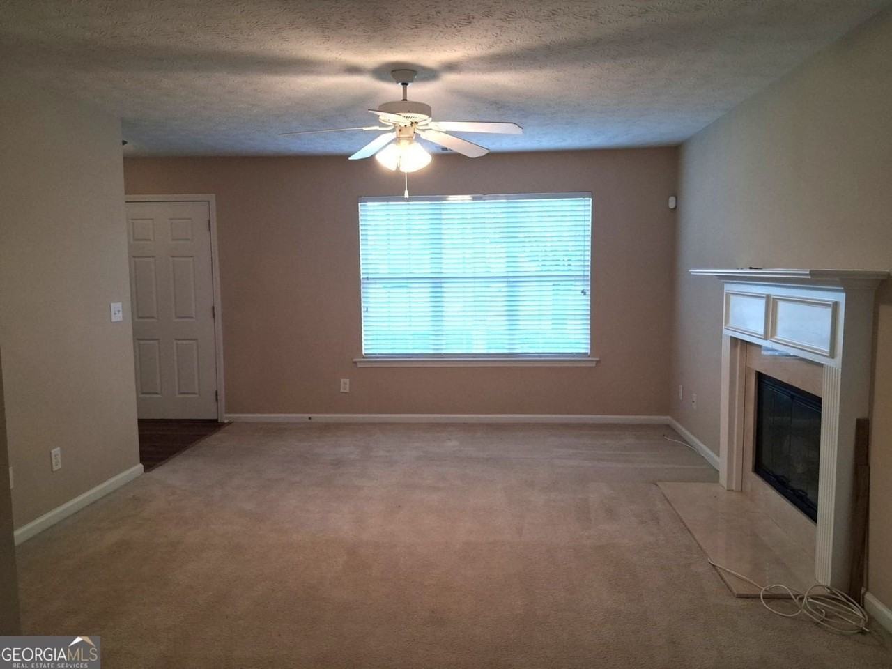 130 Vinings Dr - Photo 5 of 40