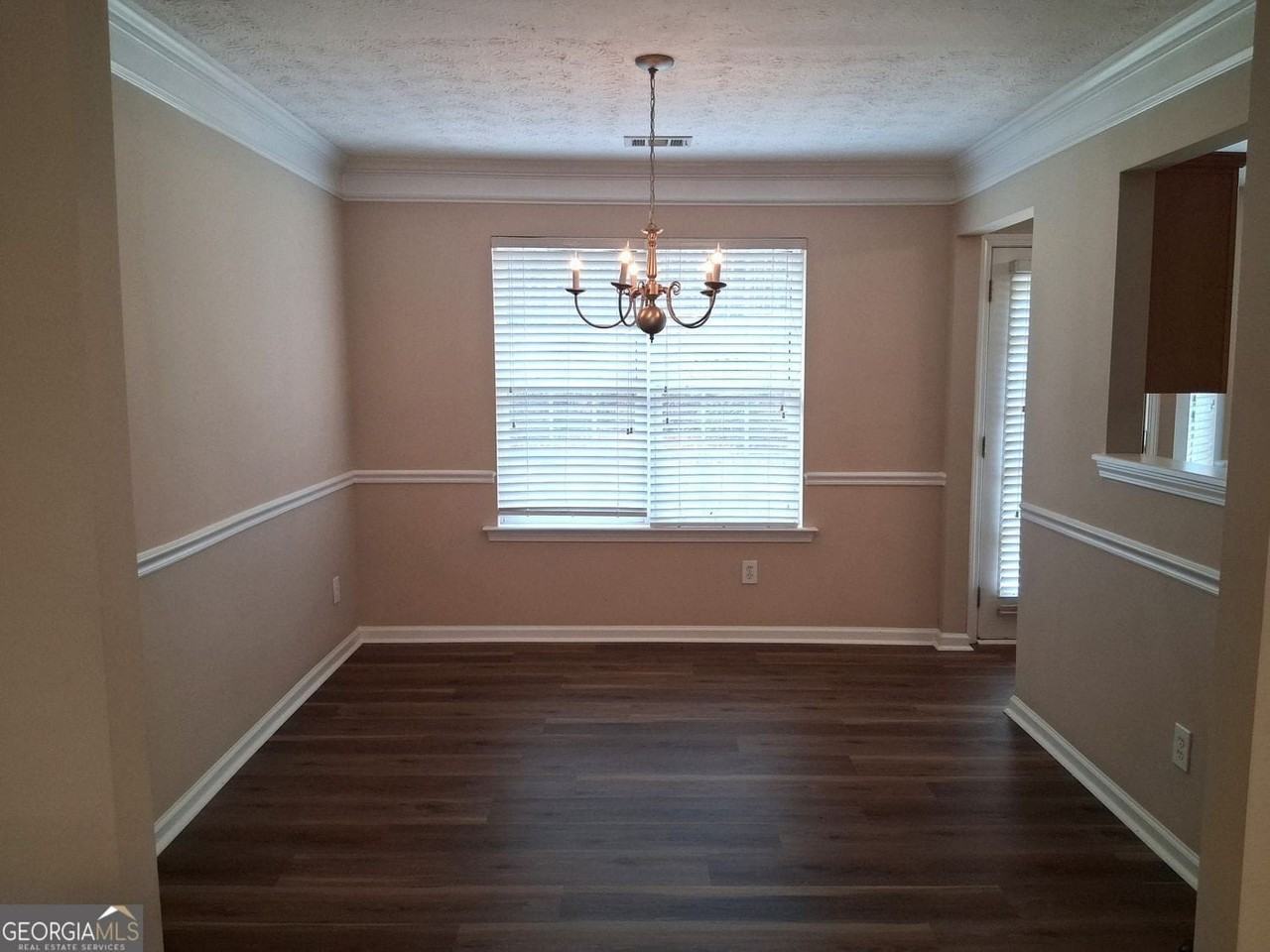 130 Vinings Dr - Photo 7 of 40