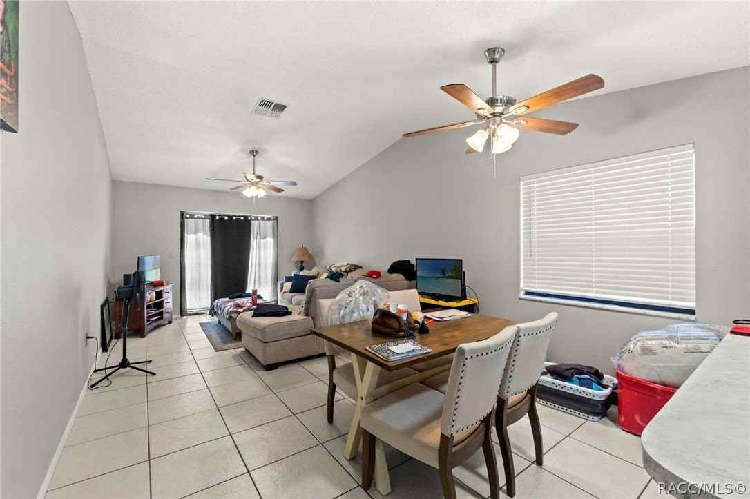 7124 Barclay Ave - Photo 4 of 19