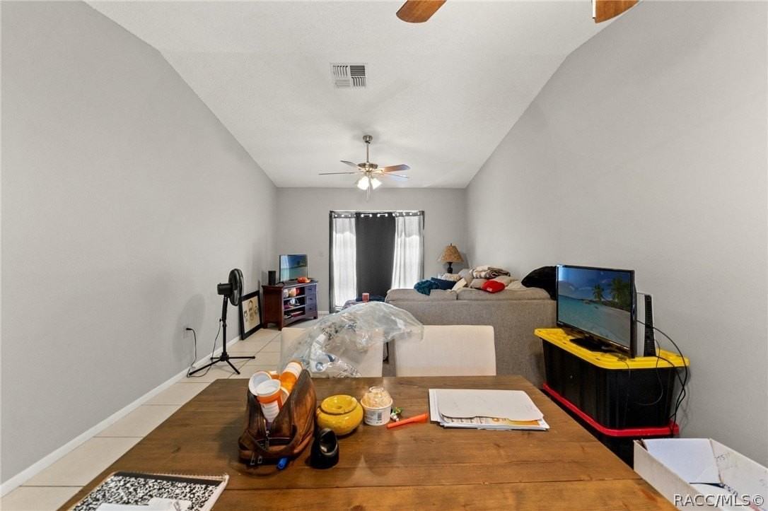 7124 Barclay Ave - Photo 5 of 19