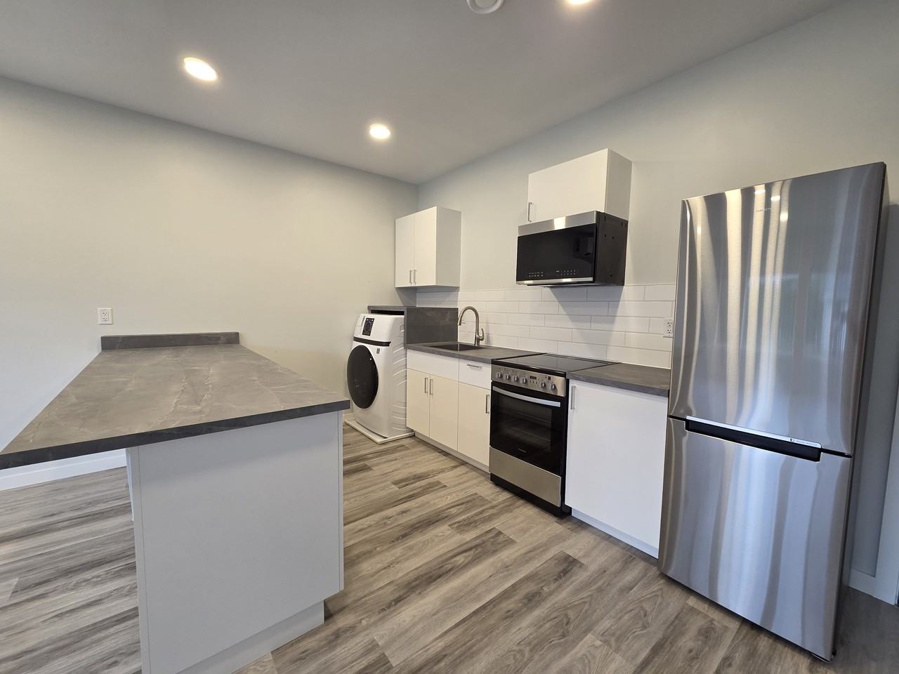 10282 Kent Road - Photo 3 of 10