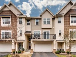 featured image of 11846 Emery Village Dr N