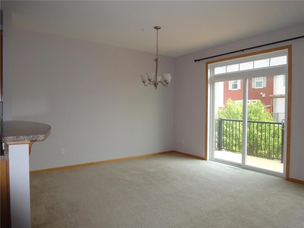 11846 Emery Village Dr N - Photo 7 of 33