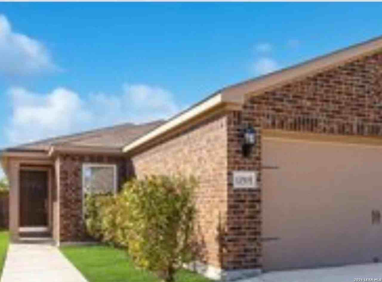 12515 Switchgrass - Photo 2 of 11