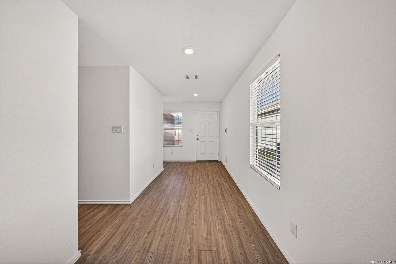 13954 Bull Cv - Photo 3 of 30