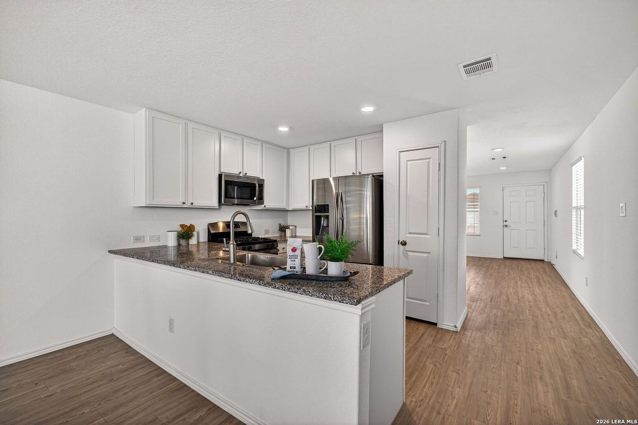 13954 Bull Cv - Photo 7 of 30